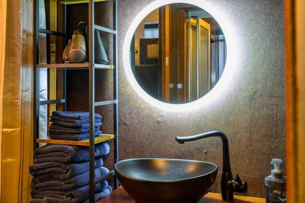 Premier Suite Nishiazabu Roppongi Front Tokyo Dış mekan fotoğraf